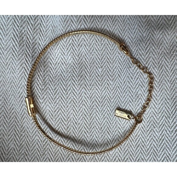 Fendi Gold-Tone Chain Bracelet - Picture 9 of 11